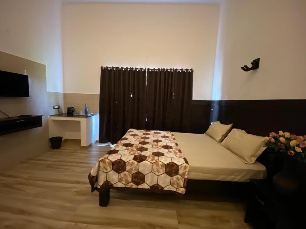 Rr Holidays - Home Stay 코다이카날 외부 사진